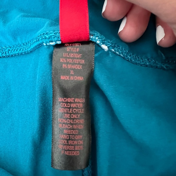 NWOT Turquoise crop yoga pants size XL - Picture 4 of 7